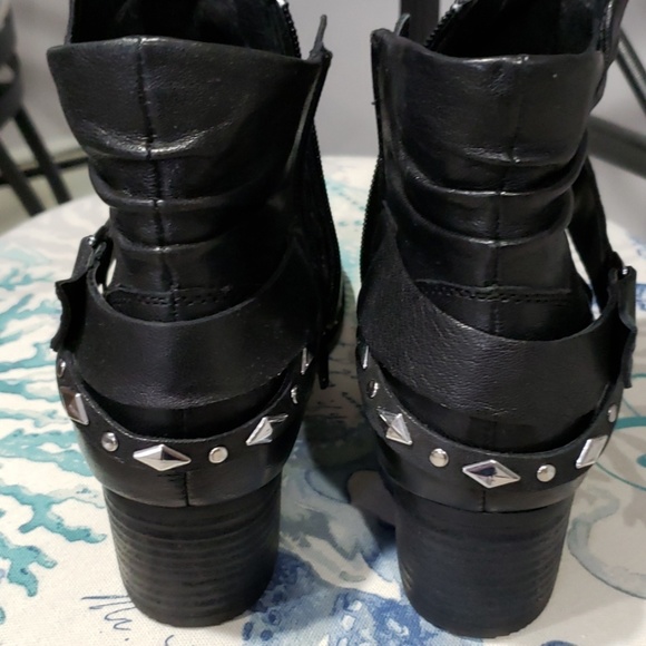 earth shoes marietta polaris